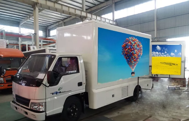 武汉户外车身广告车载流动LED显示屏功能优势及特点